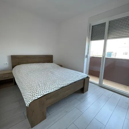 Apartman Lea