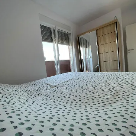 Apartment Apartman Lea